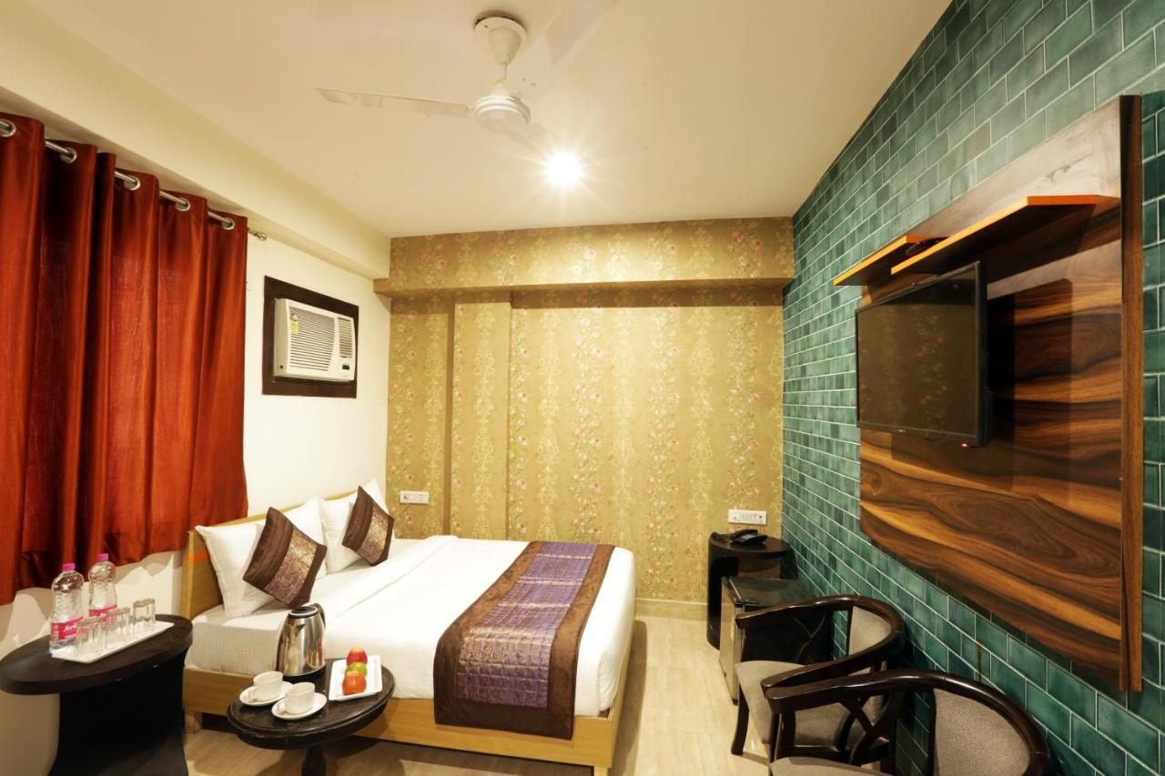 Hotel Square Stay New Delhi Exteriör bild